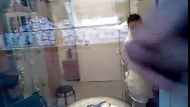 Szuperkövér BBW nagyi hatalmas, kétvégű vibrátort anya fia szex tube oszt meg egy koszos leszbó jelenetben