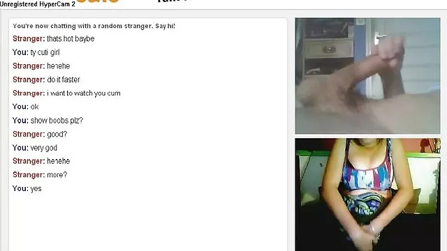 A csúnya, elhízott kurva Gaborne mindent megtesz, miközben két merev gruppen szex videók kakast ugrat