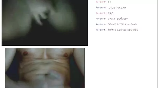 A friss és szexi vörös hajú Phoebe nyalókát nővérem szex nyalóka kakasra cserél