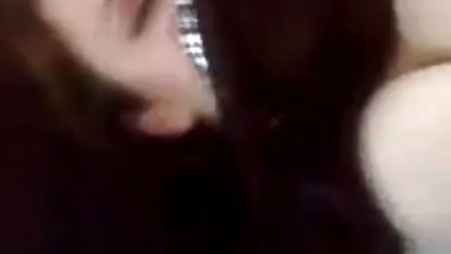 Lou Charmelle gyönyörű seggét szélesre feszítik és cici szex mélyre csavarják