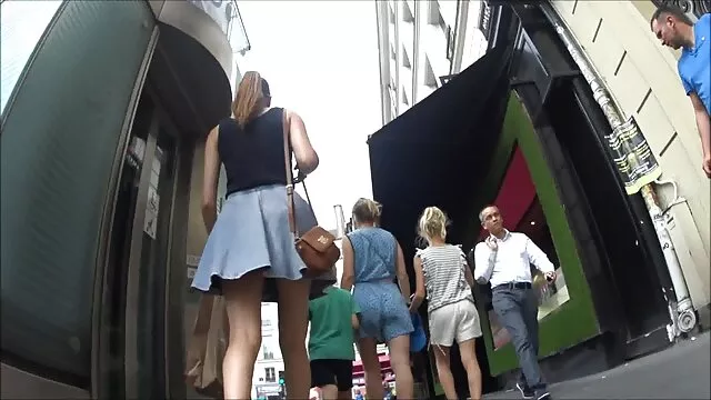 Rocco Siffredi és Nataly Gold kibaszott egy szemtelen csajt szakadt halhálóban amatőr anál szex
